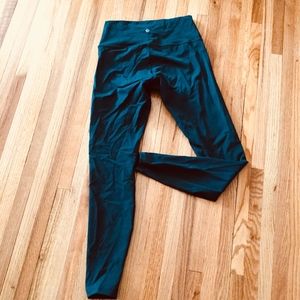 LL Pant Wunder Under HR sz 8